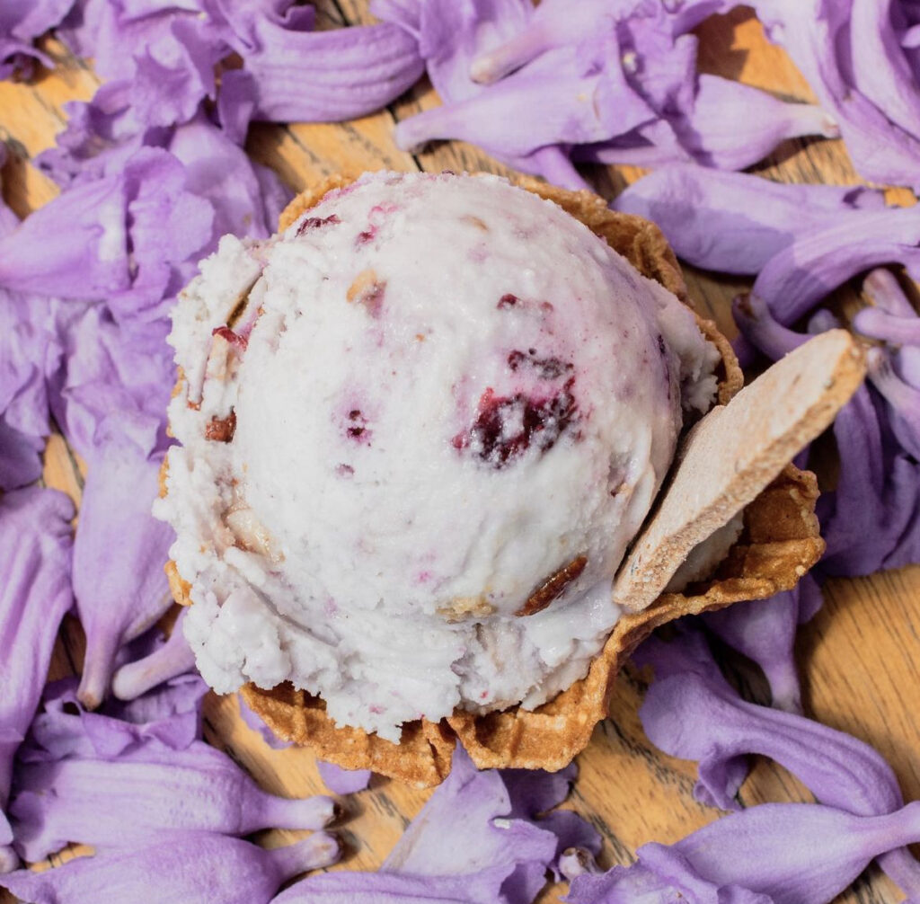 helado de jacaranda 