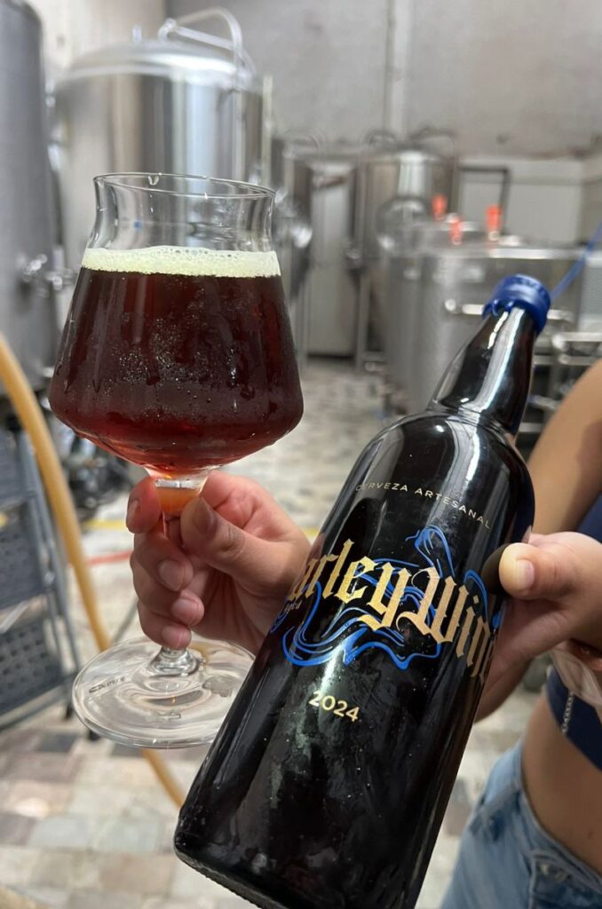 Descubre Barley Wine de Cervecería Obni