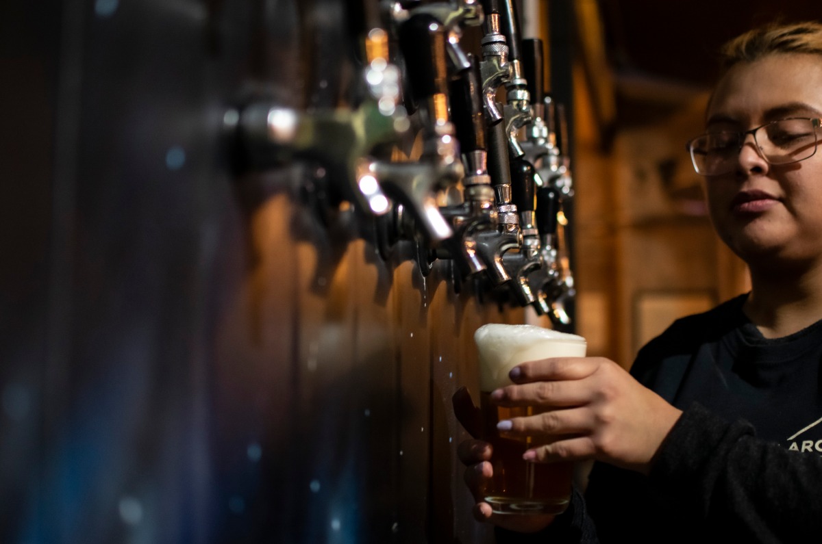 Claroscuro Beer Garden: jardín cervecero en Santa María La Ribera