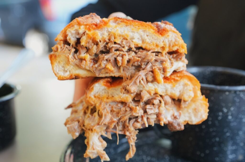 Birria sin pretextos: conoce Cuatro de Barrio en Narvarte 