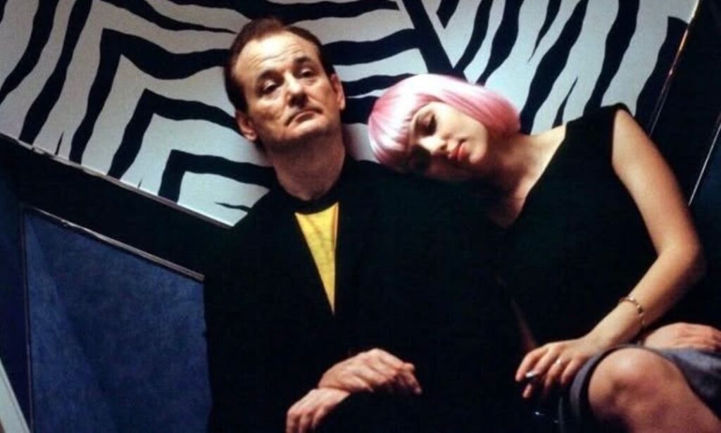 Escena de Película Romántica "Perdidos en Tokyo"